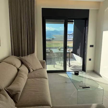 Sea View Luxury דירה