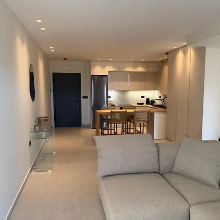 Sea View Luxury דירה