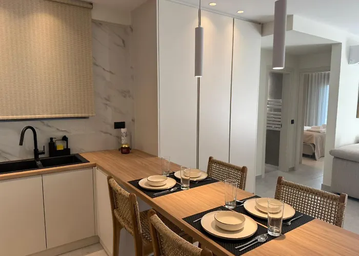 Sea View Luxury Apartman *